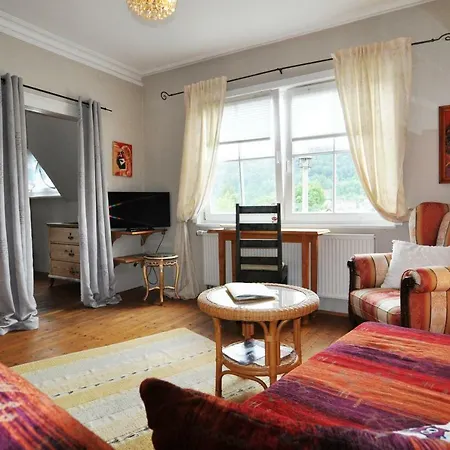 Lamba Gastezimmer Homestay *