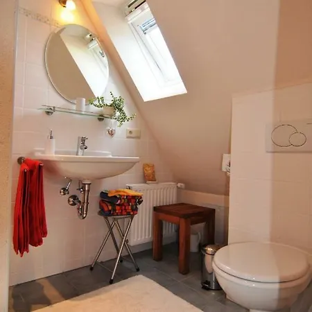 Rum i privatbostad Lamba Gastezimmer Lorch